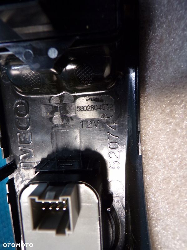 Iveco DAILY 14- przełącznik sterownik panel szyb 5802804532 LEWY NOWY - 7
