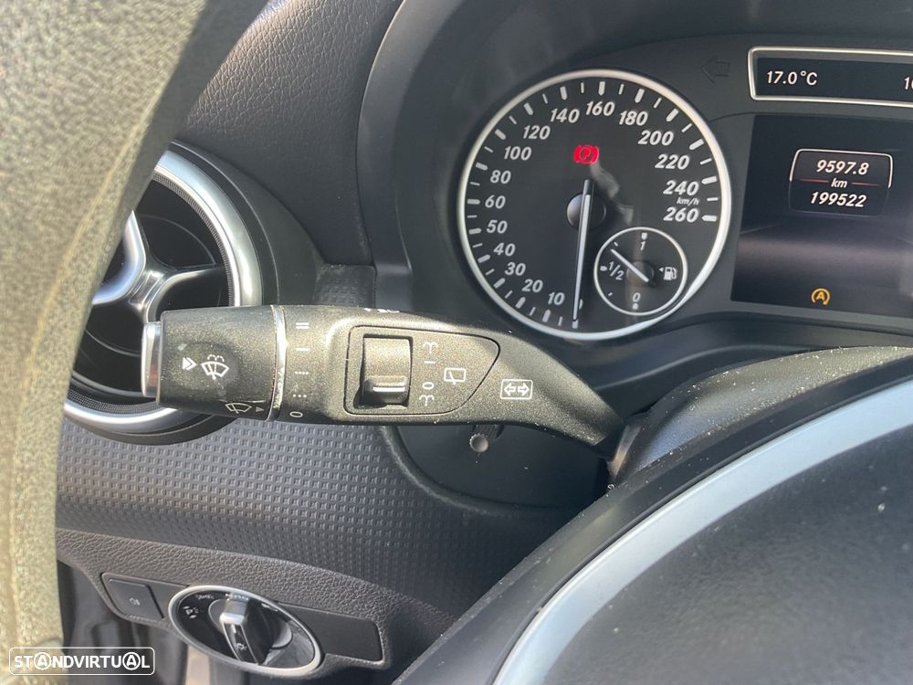 Mercedes-Benz A 180 CDI BE Edition Urban - 25