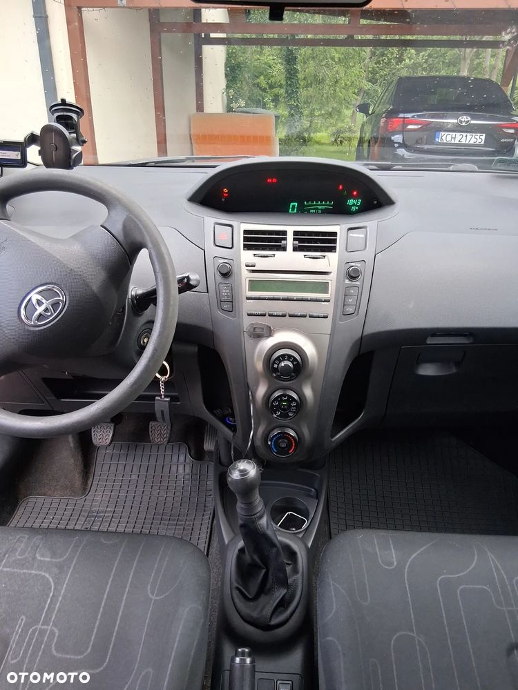 Toyota Yaris 1.0 Luna EU5 - 14