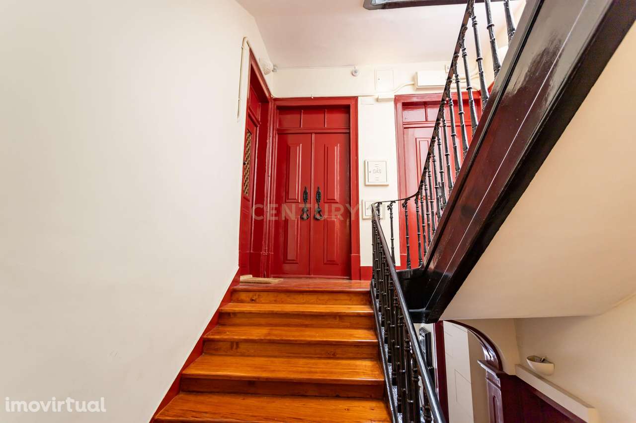 Fantástico Apartamento T3 para Arrendamento – Prédio Pombalino na Rua - Grande imagem: 4/60