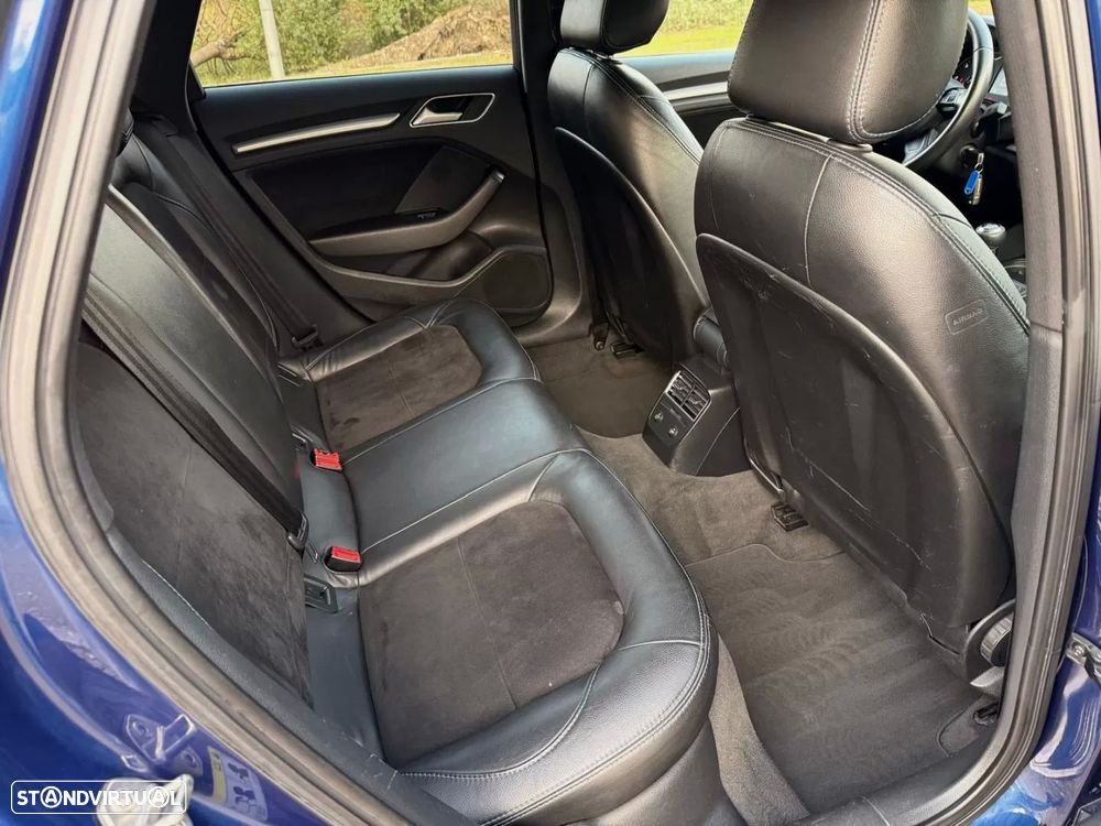 Audi A3 Sportback 1.6 TDI ultra Attraction - 13