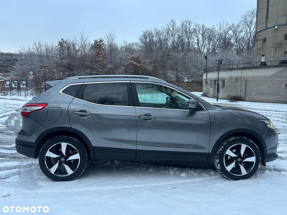 Nissan Qashqai 1.2 DIG-T N-Connecta - 4