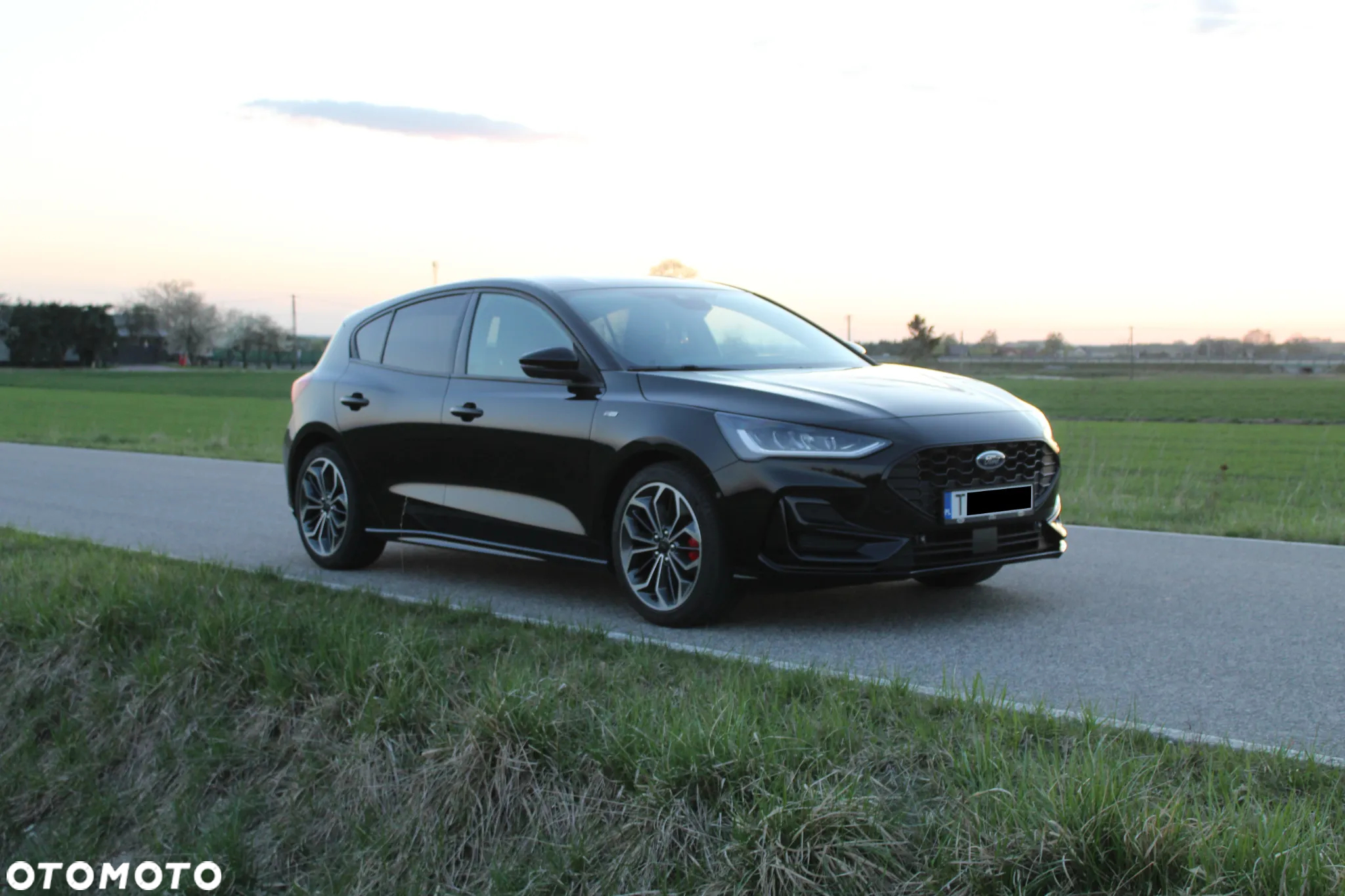 Ford Focus 1.0 EcoBoost Hybrid ST-LINE X - 6