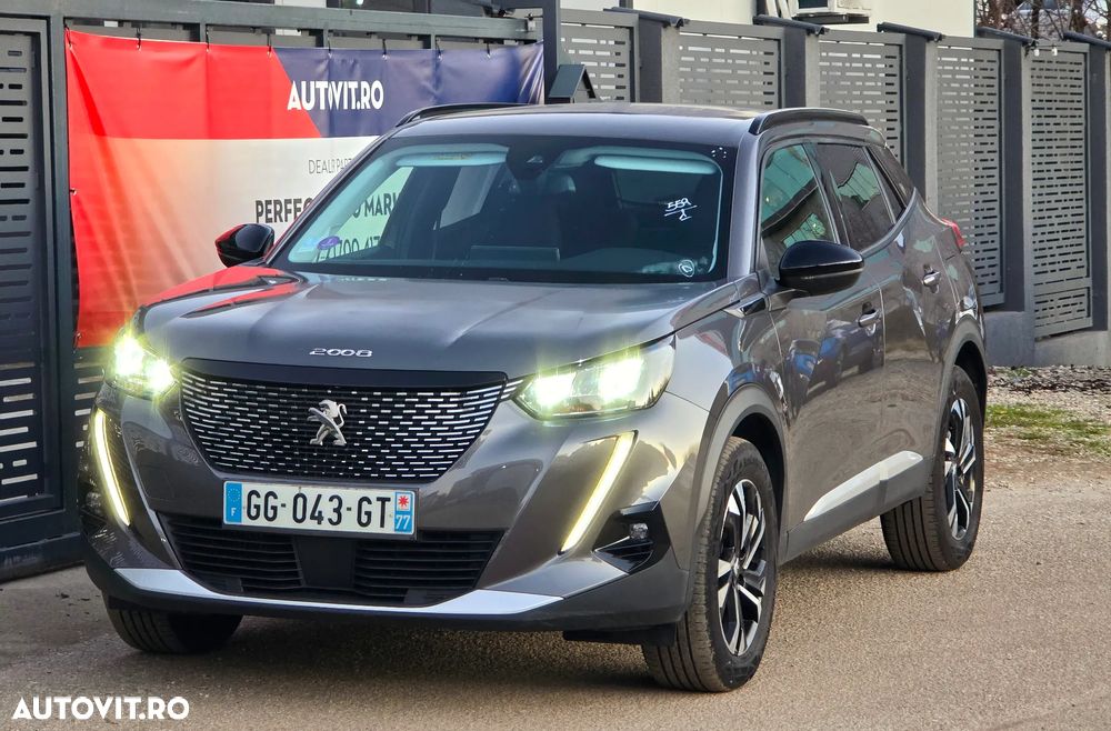 Peugeot 2008 PureTech 130 EAT8 GT Pack - 7
