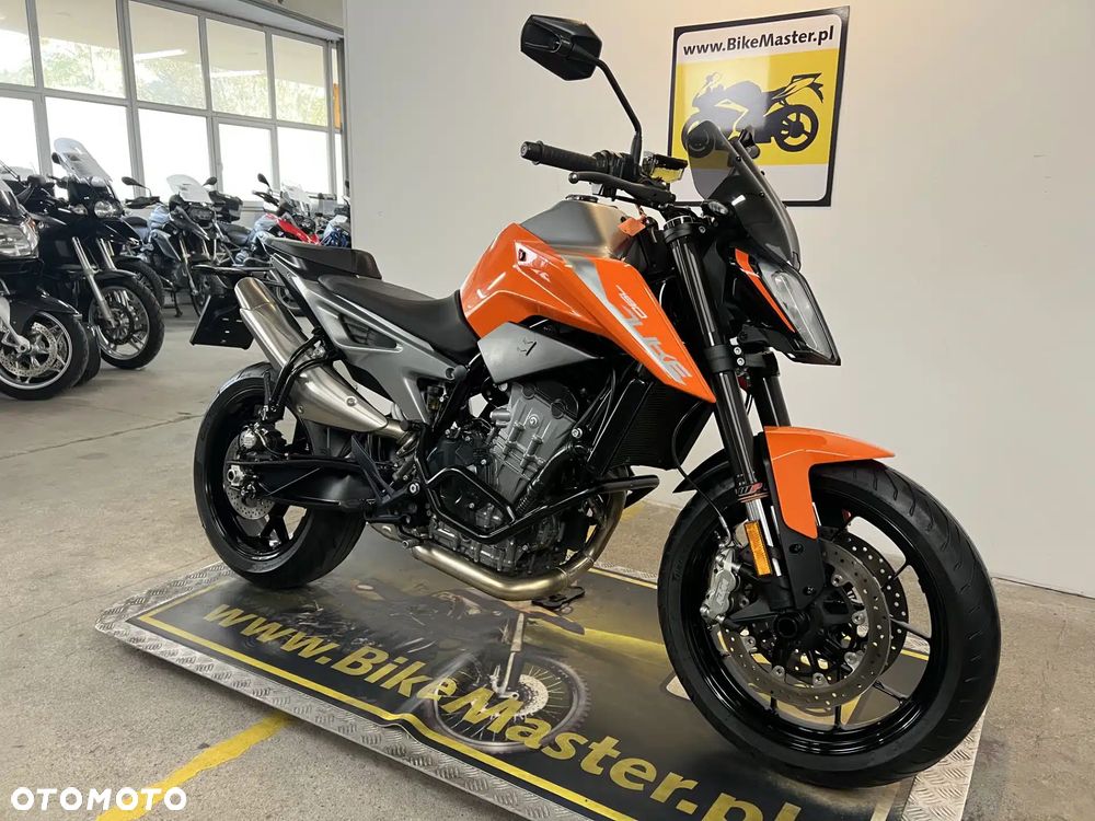 KTM Duke - 3