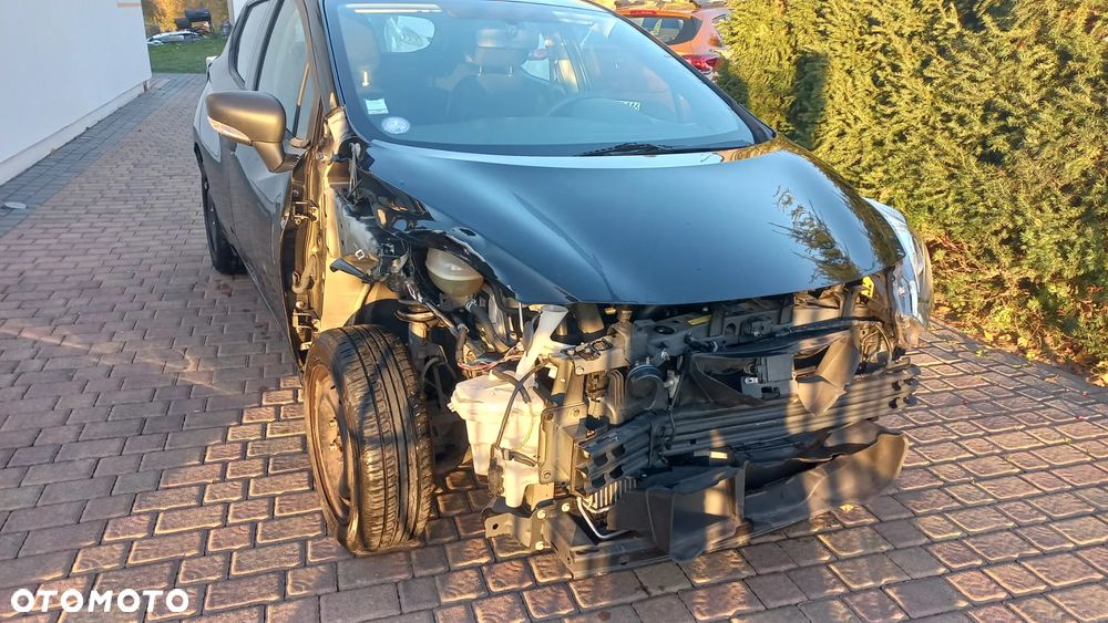 Nissan Micra 2017 photo 3