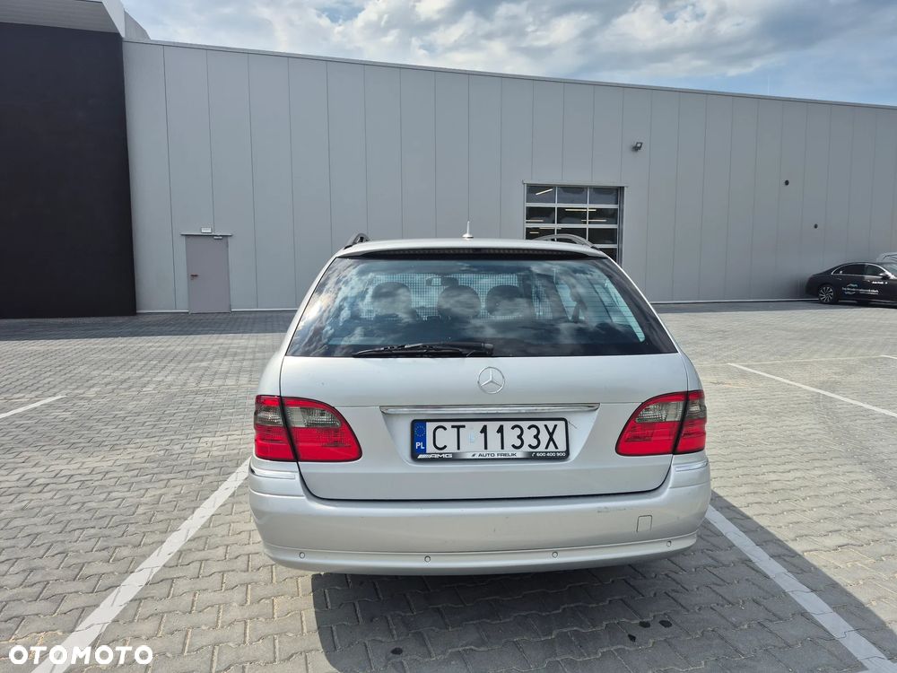 Mercedes-Benz Klasa E 320 CDI 7G-TRONIC Avantgarde - 11
