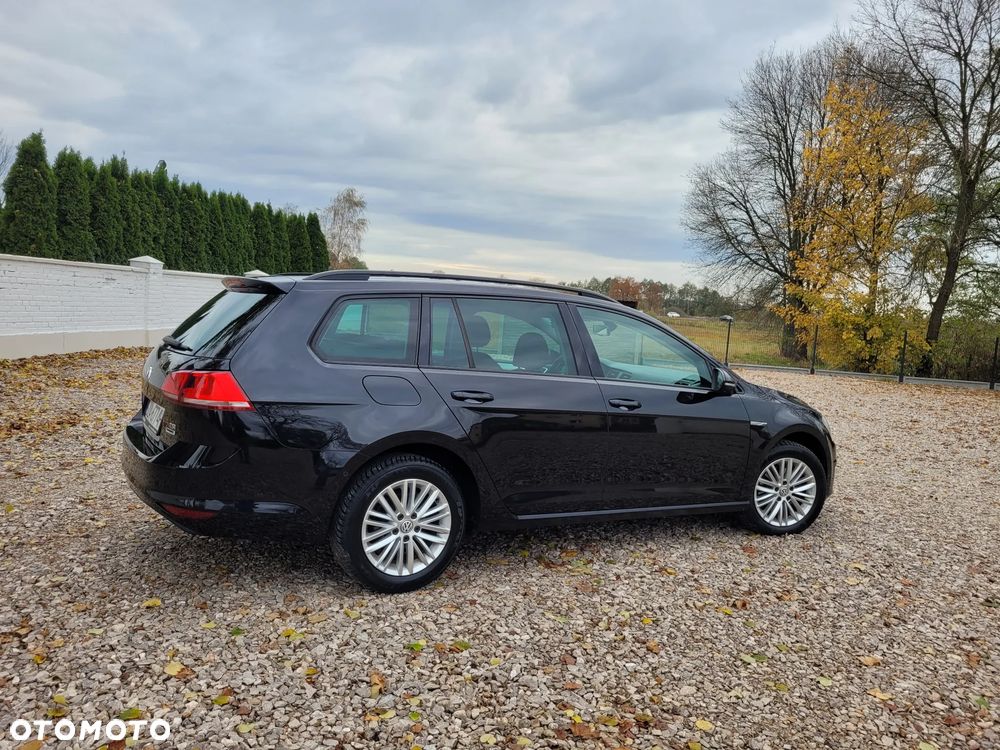 Volkswagen Golf 1.2 TSI BlueMotion Technology Cup - 31