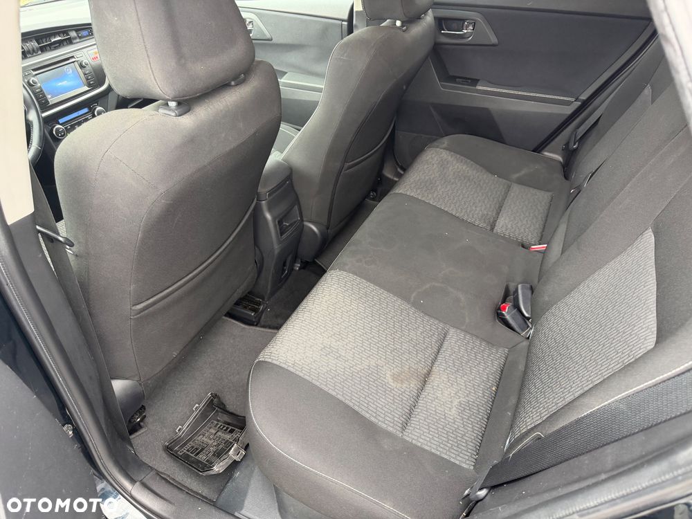 Toyota Auris 1.8 HSD Luna - 10