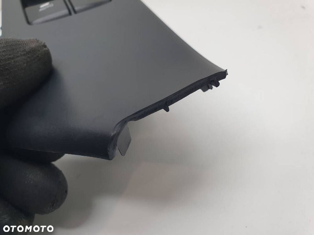 PRZEŁĄCZNIK PANEL SZYB PRZÓD PRZEDNI LEWY HYUNDAI I30 COUPE EU 39Y490-1311 - 4