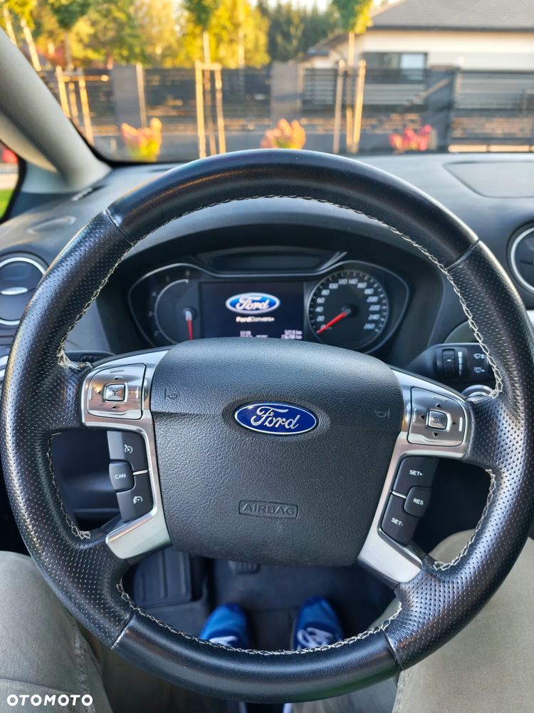 Ford S-Max 2.0 TDCi DPF Titanium - 19