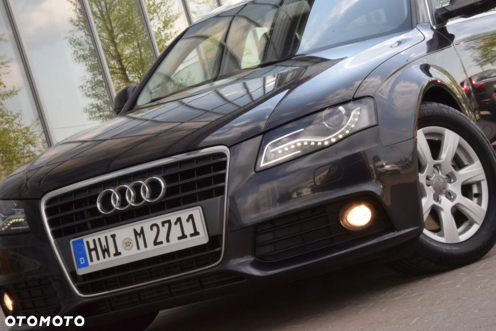 Audi A4 Avant - 2