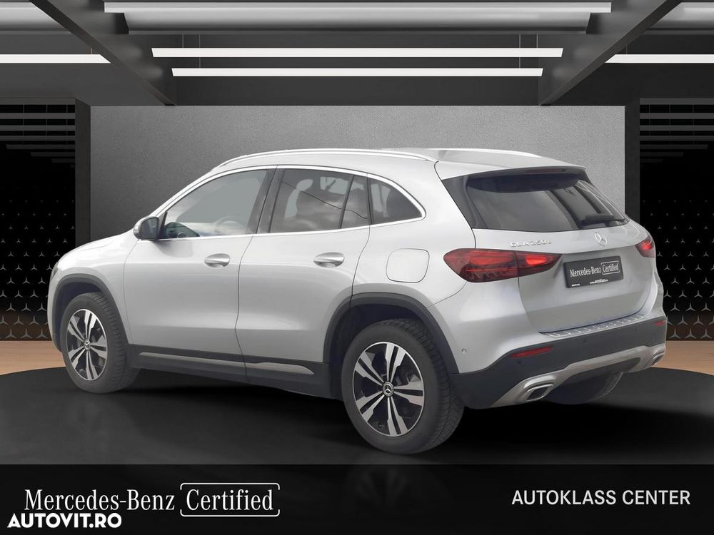 Mercedes-Benz GLA 250 e - 5