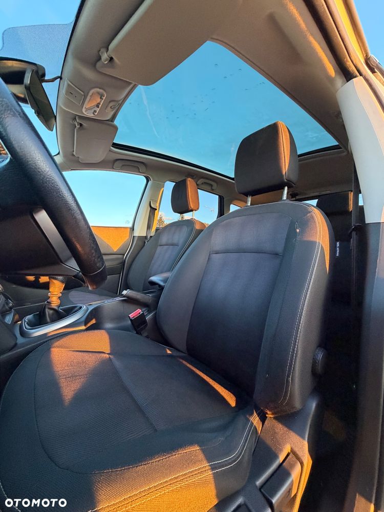 Nissan Qashqai+2 2.0 Tekna - 14