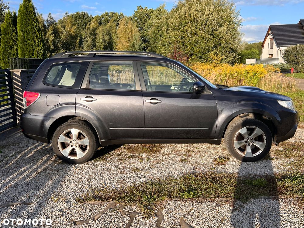 Subaru Forester 2.0D Edition - 3