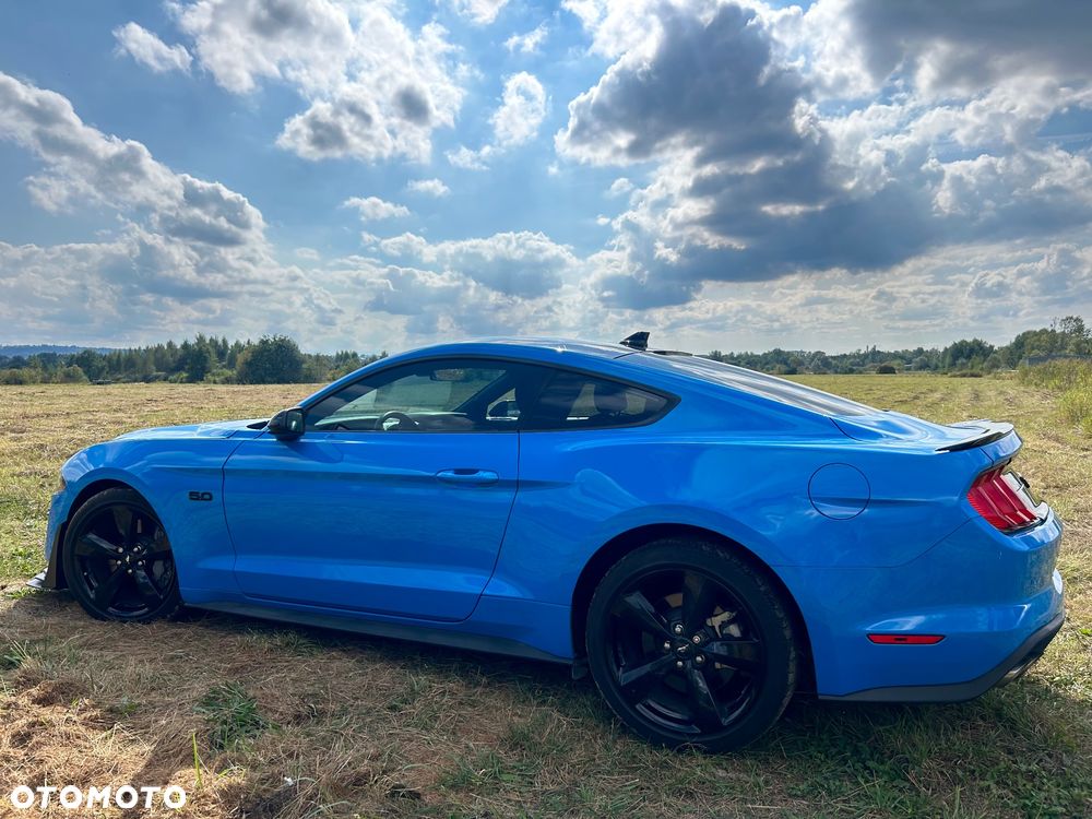 Ford Mustang 5.0 V8 GT - 21