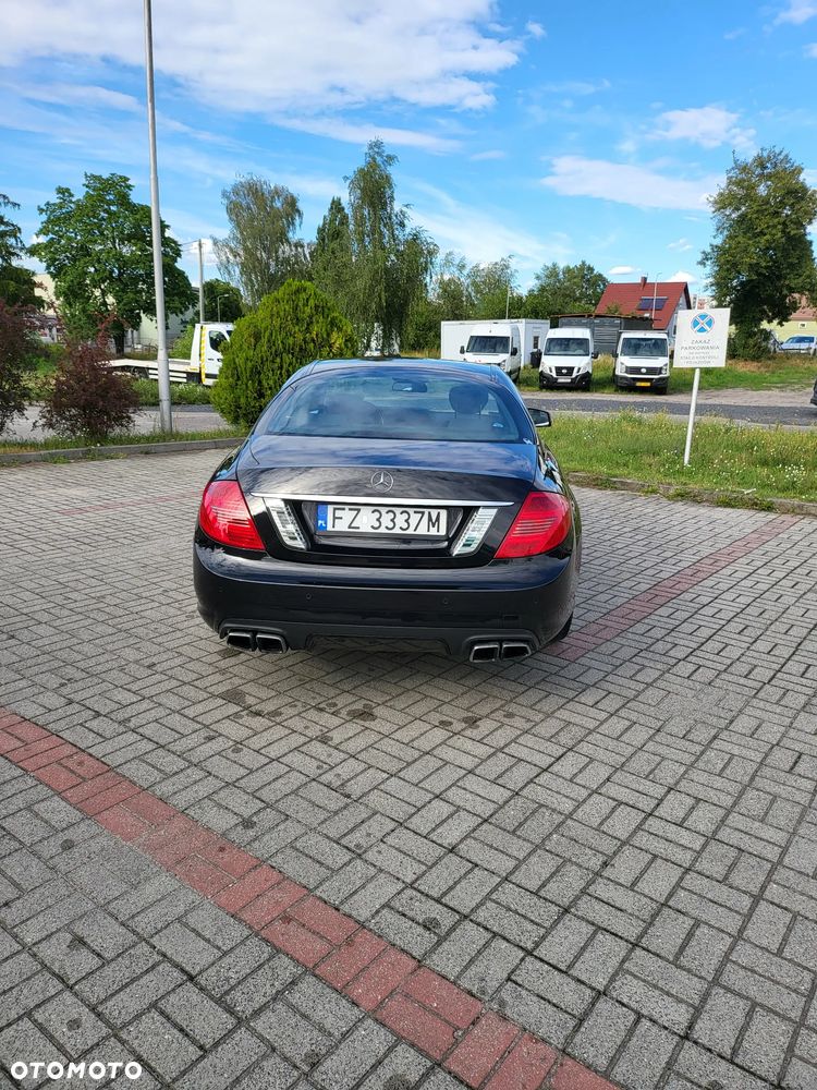 Mercedes-Benz CL 500 4-Matic BlueEff - 11