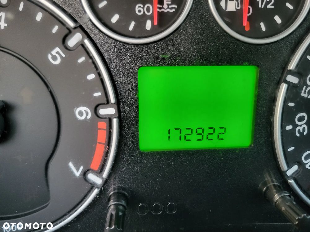 Ford Fiesta 1.3 Trend - 17