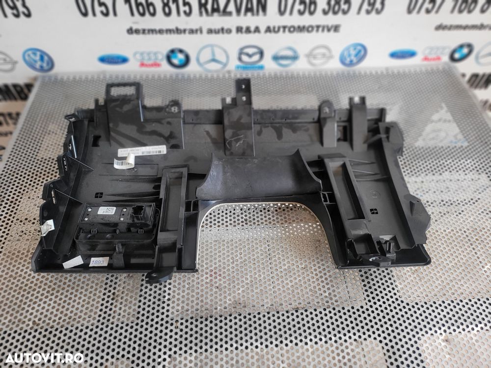 Ornament Capac Sub Bord Land Rover Range Rover Sport L494 An 2014-2015-2016-2017-2018 Impecabil Vol - 5