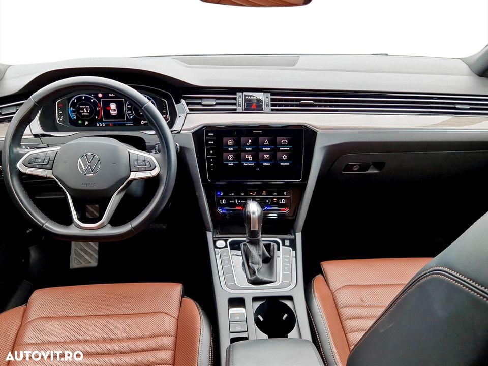 Volkswagen Passat 2.0 TDI DSG Highline - 14