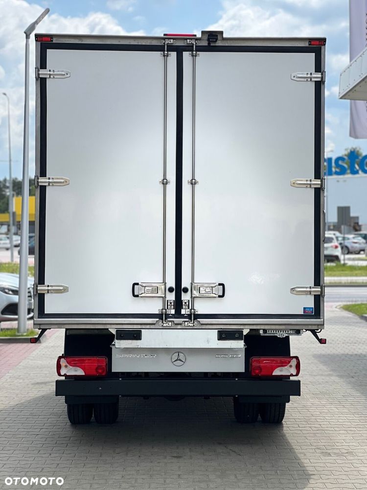 Mercedes-Benz Sprinter Sprinter - 4