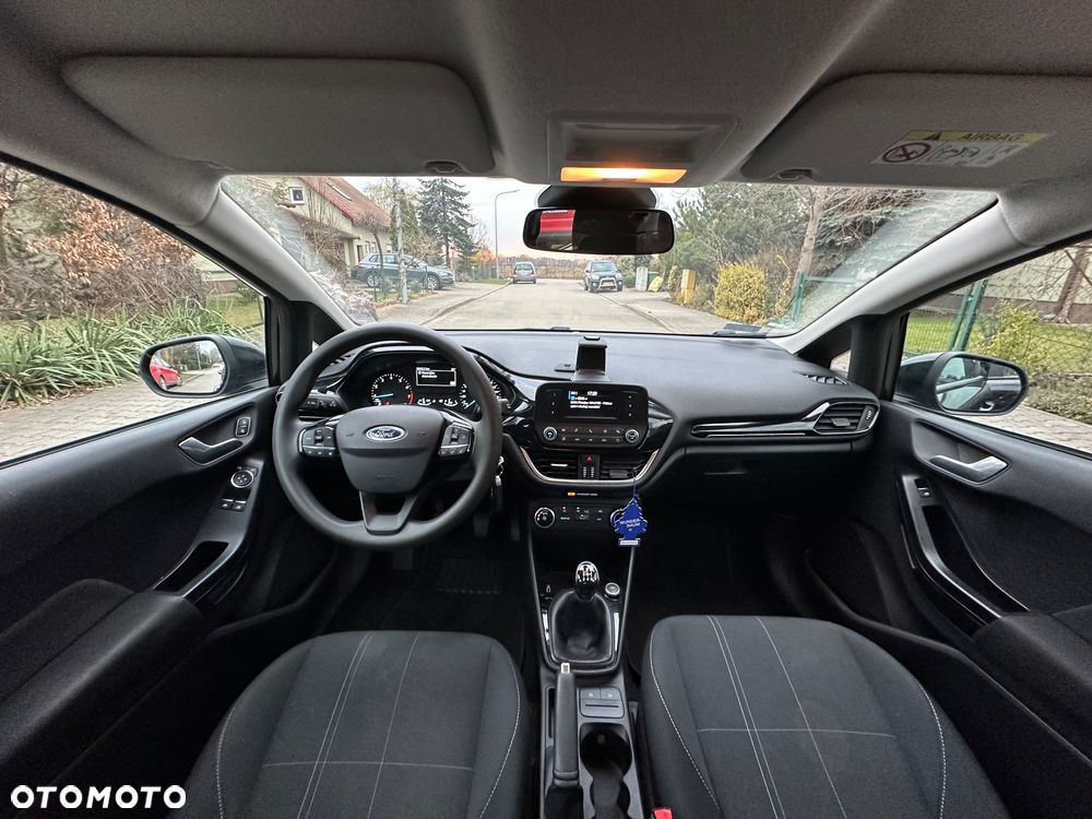 Ford Fiesta 1.1 S&S TITANIUM - 16