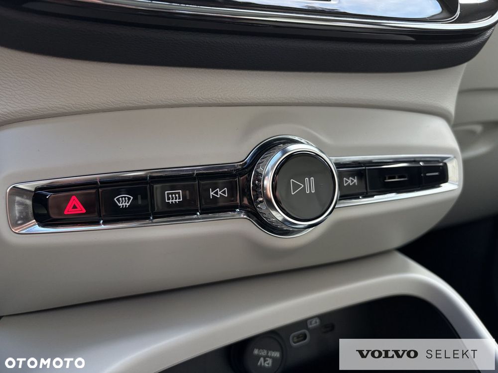 Volvo XC 40 - 17