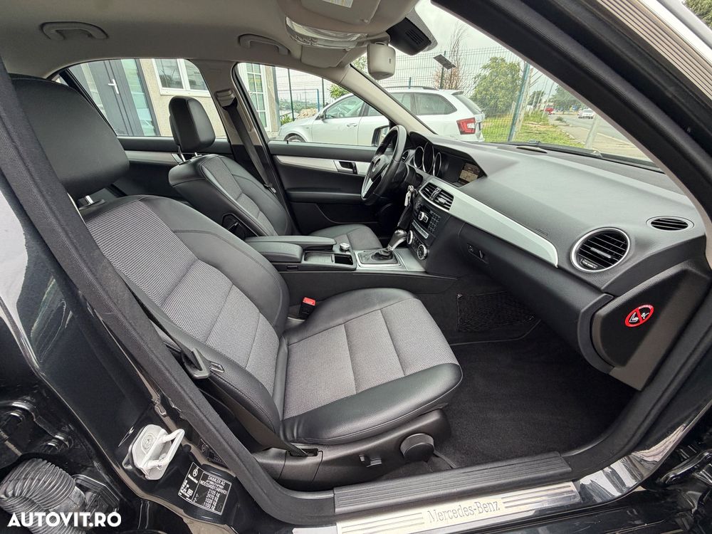 Mercedes-Benz C - 35