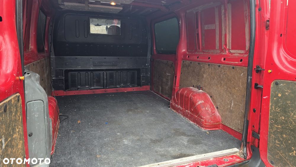 Ford Transit - 11