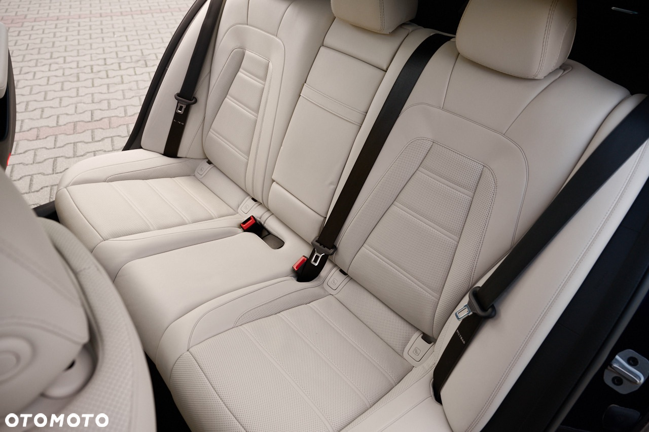 Mercedes-Benz Klasa E AMG 63 S 4-Matic+ - 28