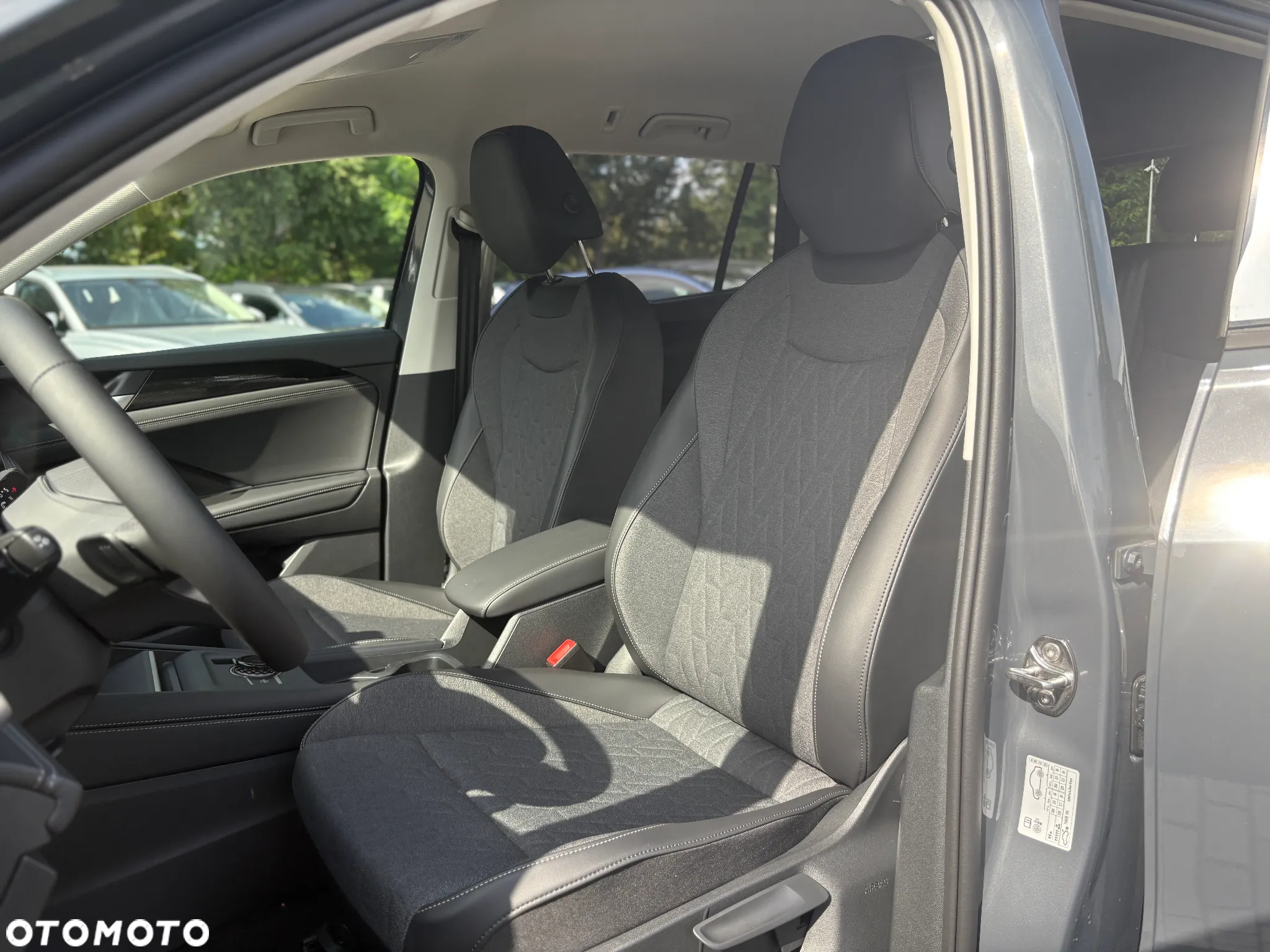Volkswagen Tayron 2.0 TDI SCR Life Plus DSG - 24