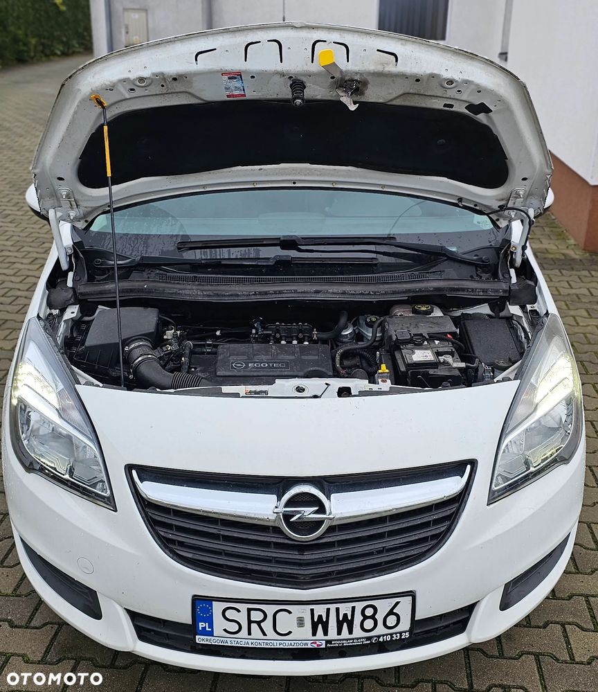 Opel Meriva - 8