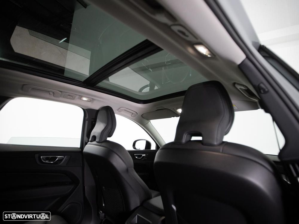 Volvo XC 60 2.0 T6 PHEV Inscription Expression AWD - 12