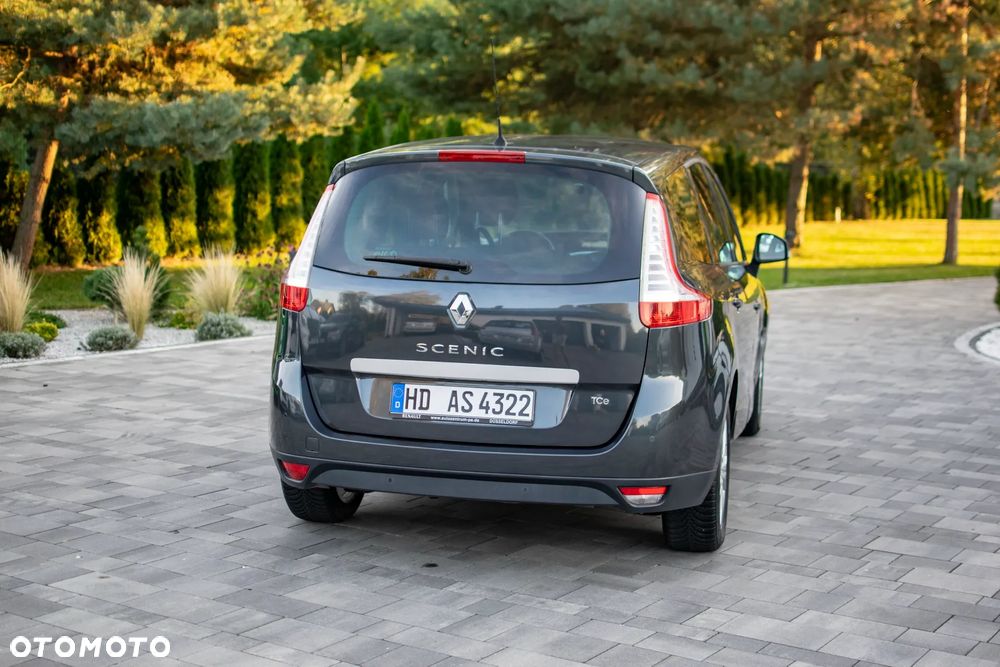 Renault Grand Scenic - 25