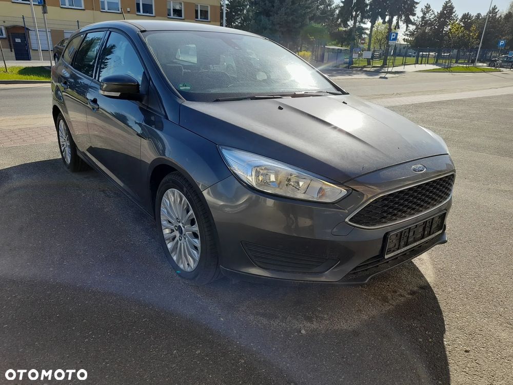 Ford Focus 1.6 TI-VCT - 2