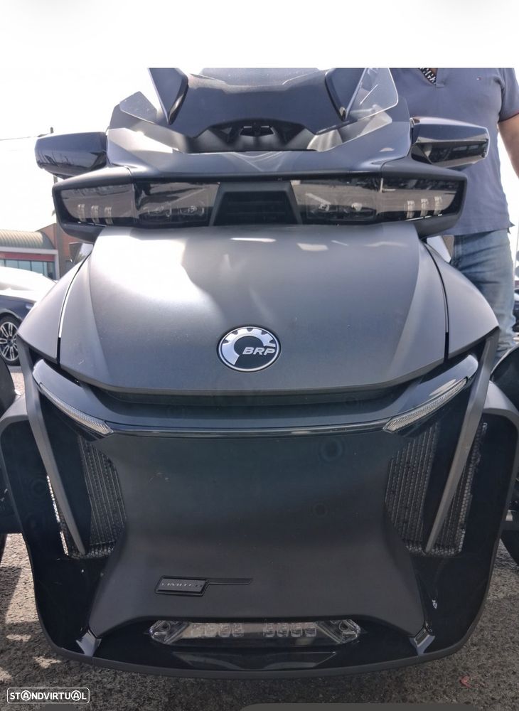 Can-Am Spyder F3 Spyder RT-ltd - 12
