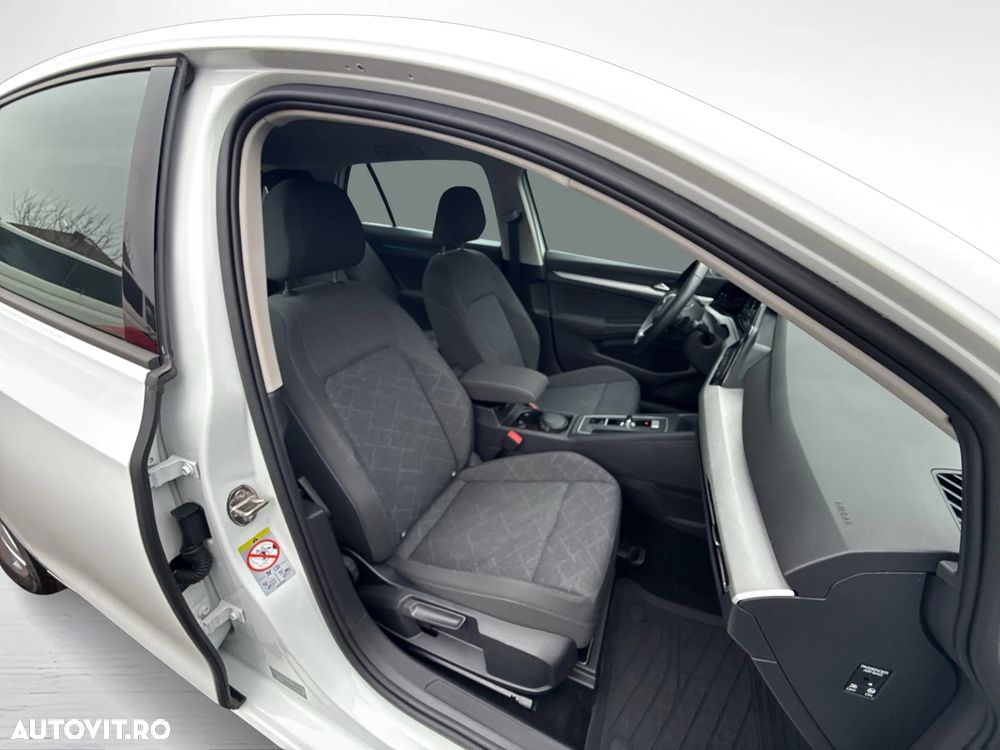 Volkswagen Golf 1.5 eTSI ACT DSG MHEV Life - 13