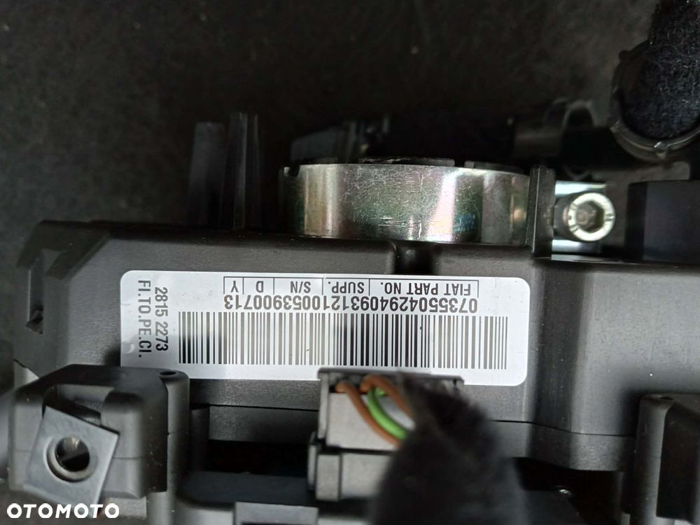 Fiat Doblo II - PODUSZKI, Airbag Przełącznik zespolony, Licznik - (2x) PASY Bezpieczeństwa - 11