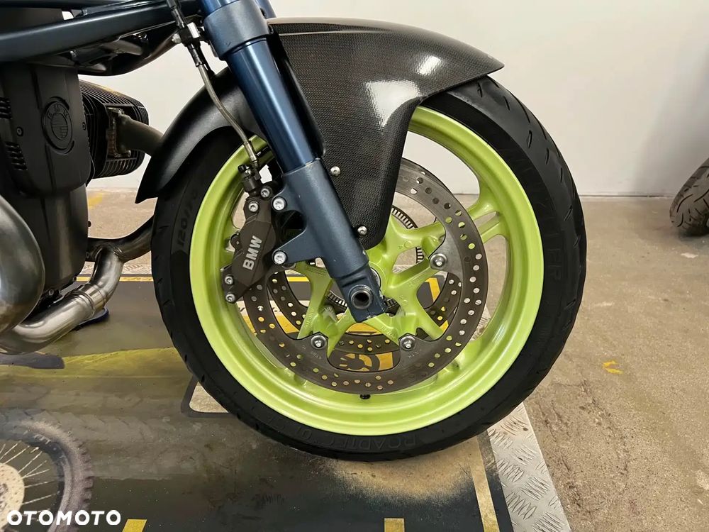 BMW R - 11