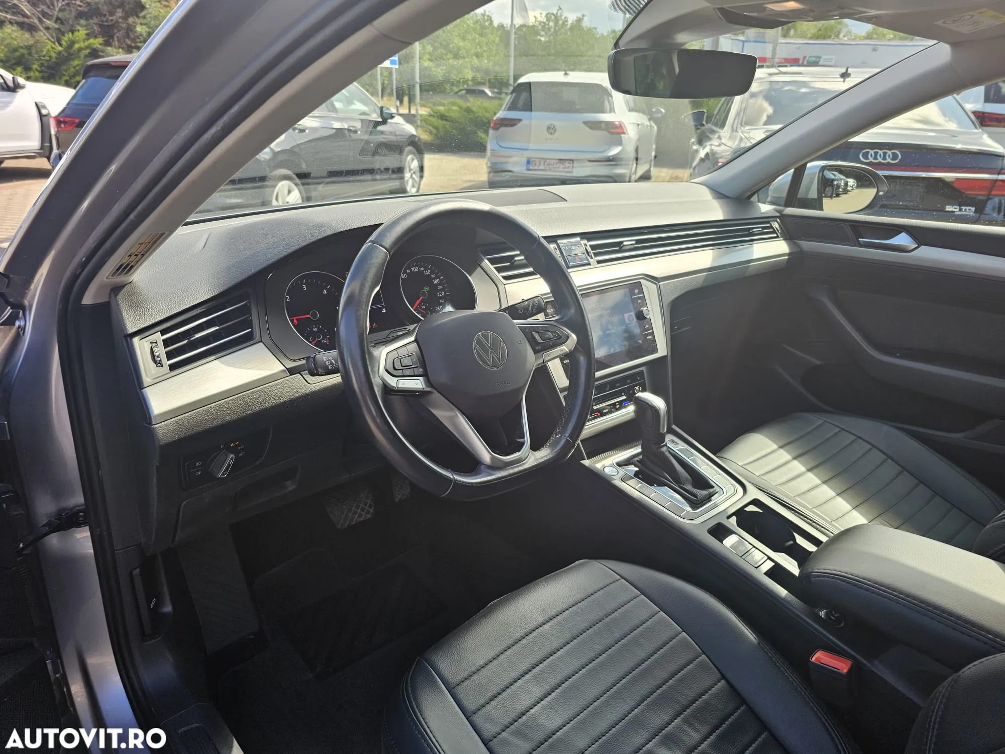 Volkswagen Passat Variant 2.0 TDI DSG Advance - 9
