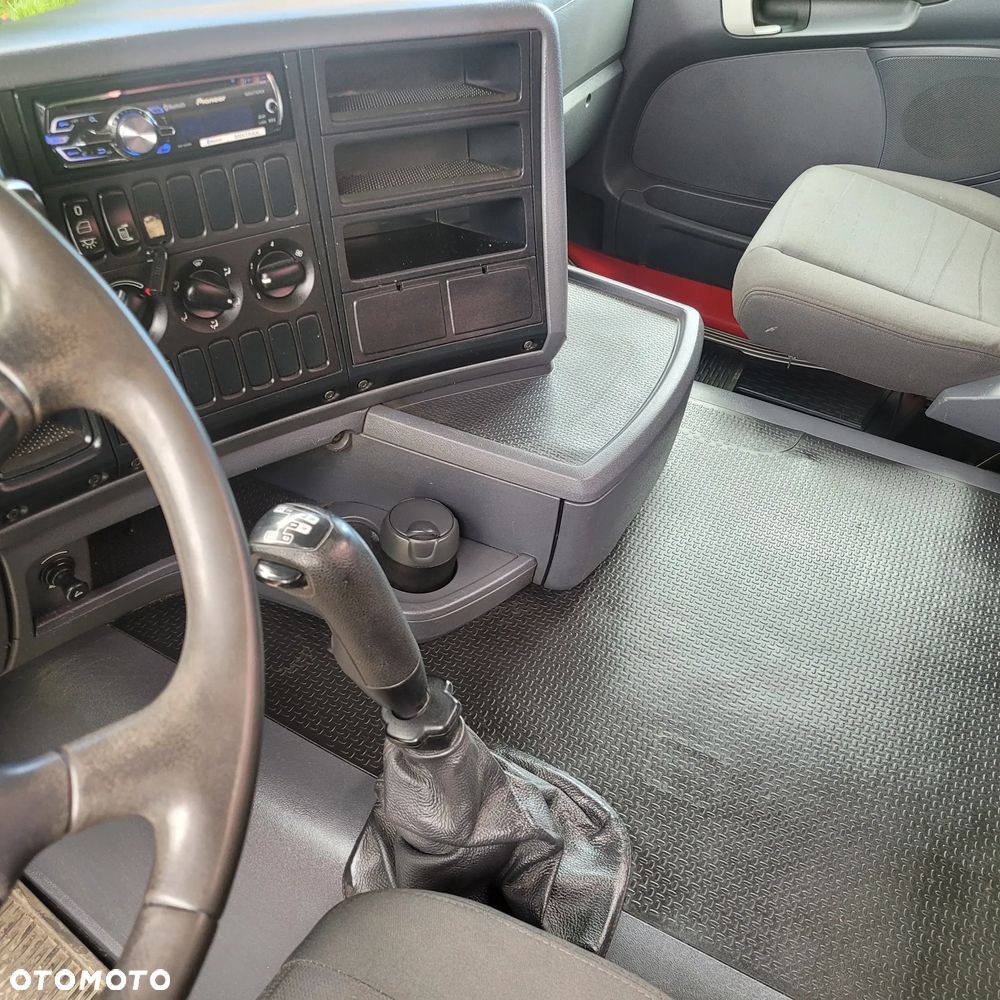 Scania G 440 - E 5- Manual - 6