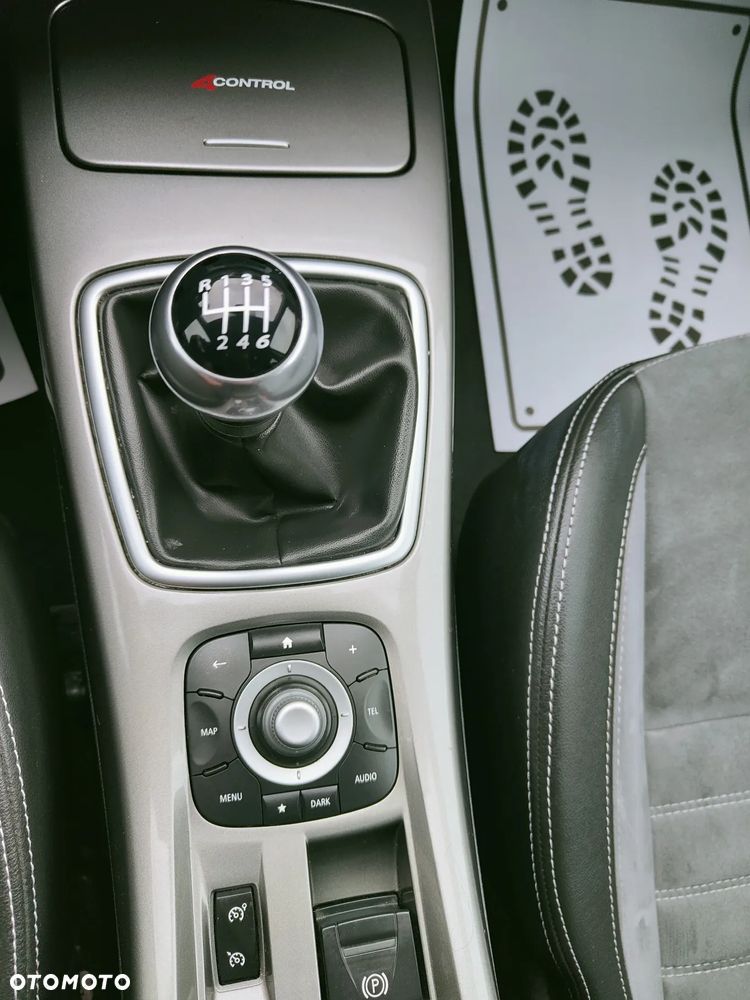 Renault Laguna dCi 150 FAP GT - 17