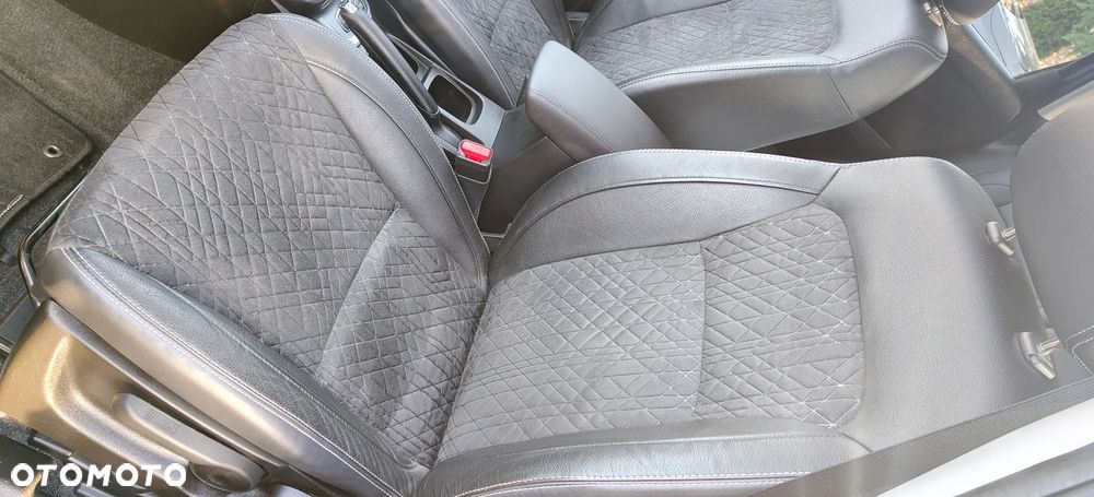 Suzuki Vitara 1.4 Boosterjet Hybrid Automatik Comfort - 10