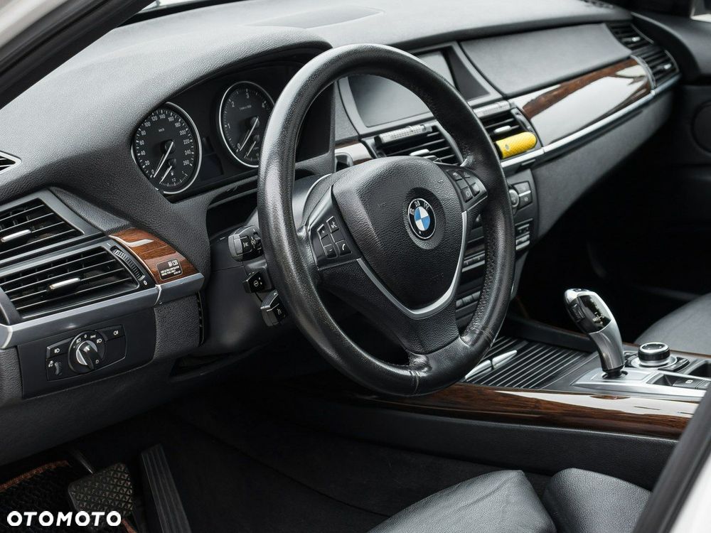 BMW X5 xDrive30d xLine - 12