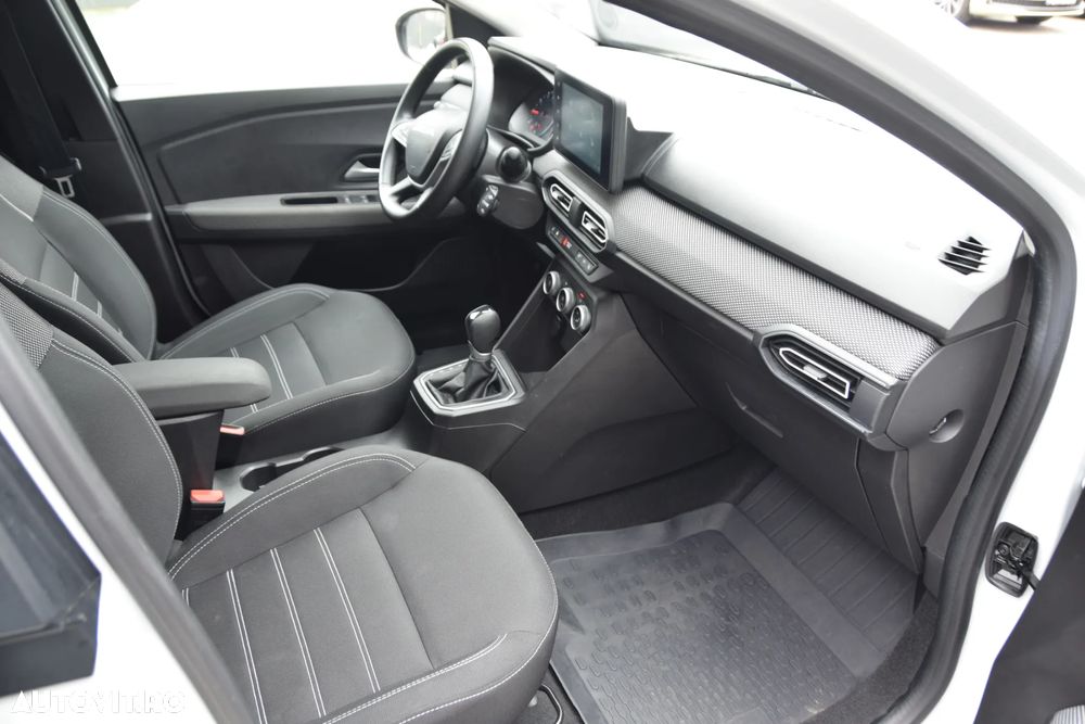 Dacia Logan TCe 90 CVT Prestige - 17