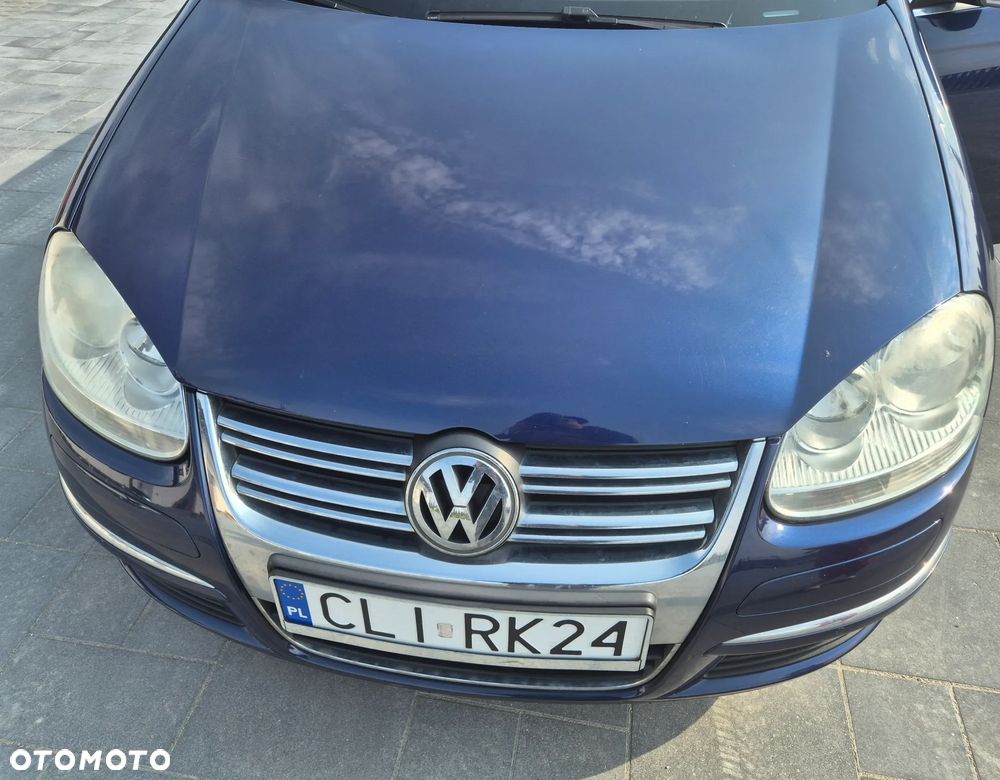 Volkswagen Golf 1.9 TDI DPF Comfortline - 5