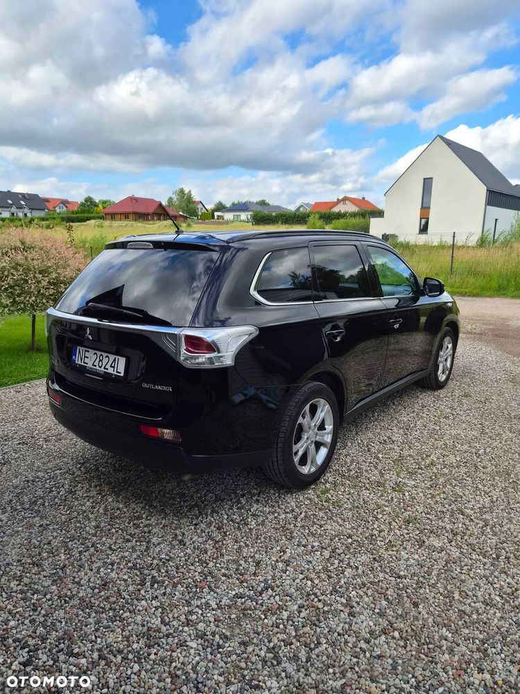 Mitsubishi Outlander 2.0 Intense + CVT - 4