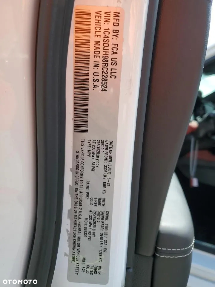 Dodge Durango 6.4 SRT - 13