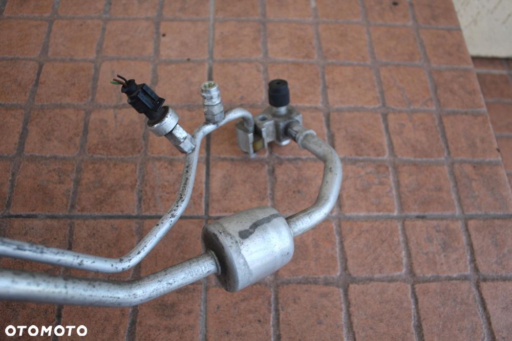 WĄŻ PRZEWÓD KLIMATYZACJI OPEL CORSA D 1.0 - 2