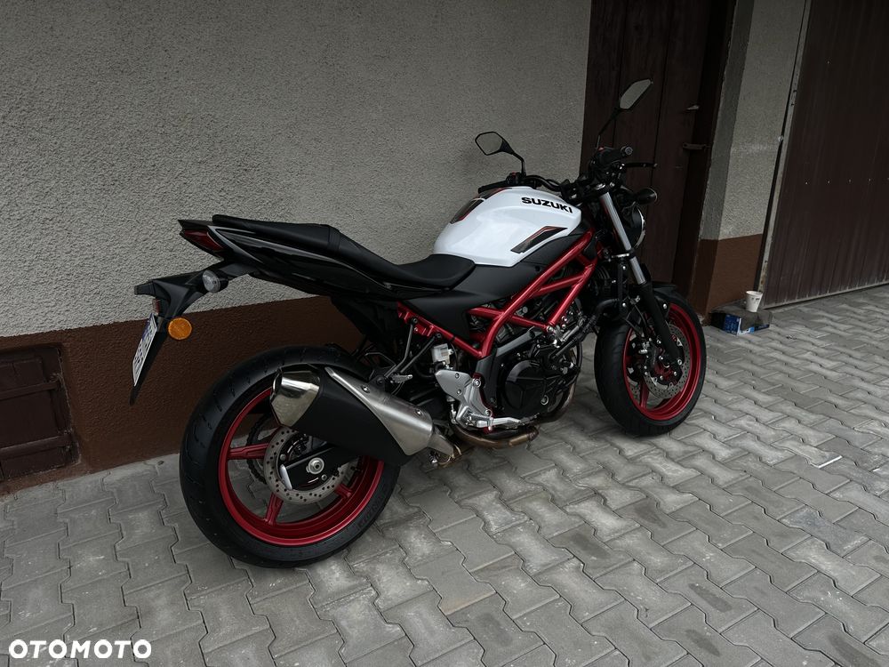 Suzuki SV - 5